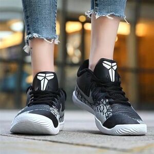 Nike Kobe Mamba Rage Anthracite Men's Sz 9 Women's 10.5